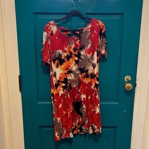 NWOT French Laundry Red, Orange, Black Tie-Dye Tshirt Dress with Pockets!